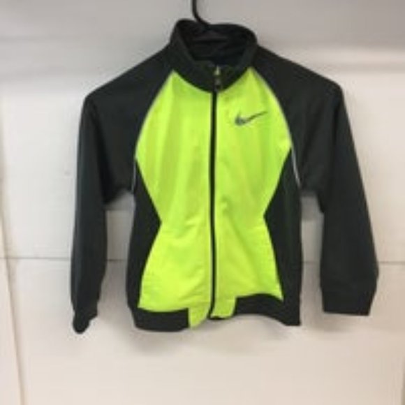 Nike Other - Boy's Nike Jacket Size 7